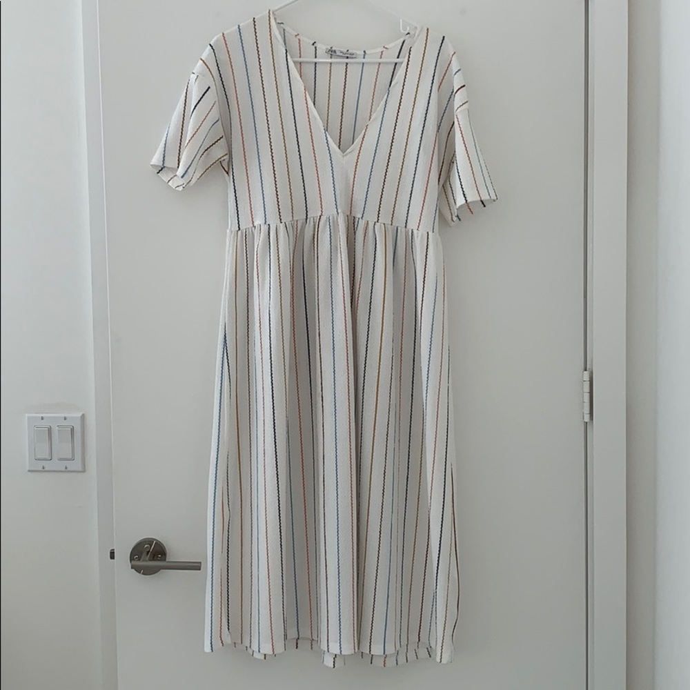 Short Sleeve Midi Dress